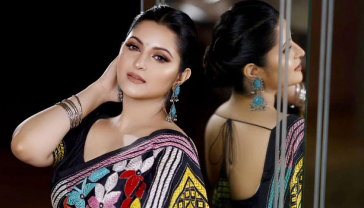 আমার নাকি তিন-চারটি জামাই : পরীমণি আমার নাকি তিন-চারটি জামাই : পরীমণি