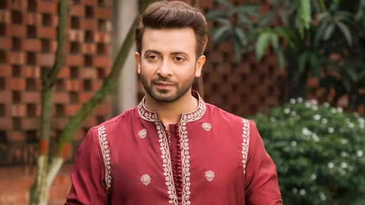 সাইবার আদালতে শাকিব খান সাইবার আদালতে শাকিব খান