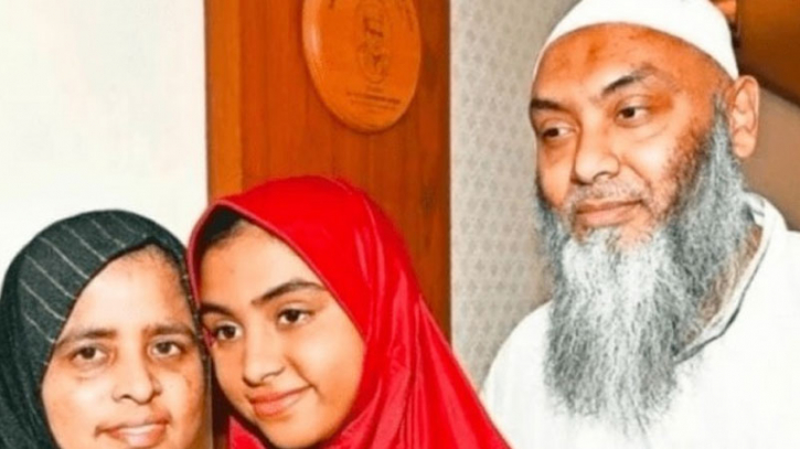 হিজাব আন্দোলনের সেই তাবাসসুম দ্বাদশের পরীক্ষায় প্রথম কর্নাটকে হিজাব আন্দোলনের সেই তাবাসসুম দ্বাদশের পরীক্ষায় প্রথম কর্নাটকে