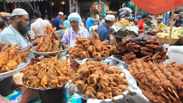 অলিগলির ইফতারে স্বস্তি