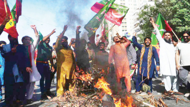 ইমরানকে নিয়ে উত্তাল পাকিস্তান