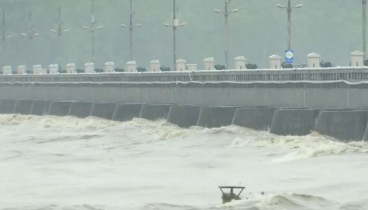 তিস্তার বাঁধ ভাঙলো ভারতে, বাংলাদেশে নদীপাড়ে রেড এলার্ট-মাইকিং