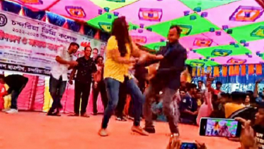 কলেজের নবীনবরণে অশ্লীল নৃত্য
