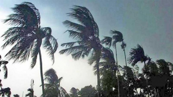 যেসব জেলায় ৬০ কিমি বেগে ঝড়ের আভাস যেসব জেলায় ৬০ কিমি বেগে ঝড়ের আভাস