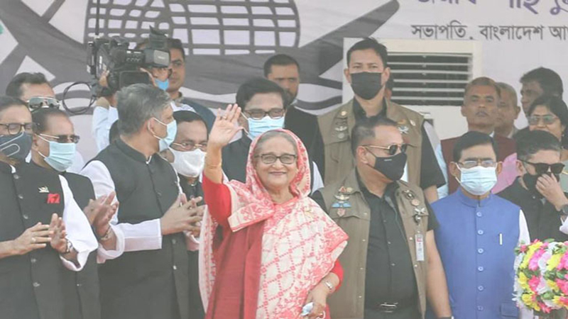 রিজার্ভের কোনো সমস্যা নেই, ব্যাংকে পর্যাপ্ত টাকা আছে: প্রধানমন্ত্রী রিজার্ভের কোনো সমস্যা নেই, ব্যাংকে পর্যাপ্ত টাকা আছে: প্রধানমন্ত্রী