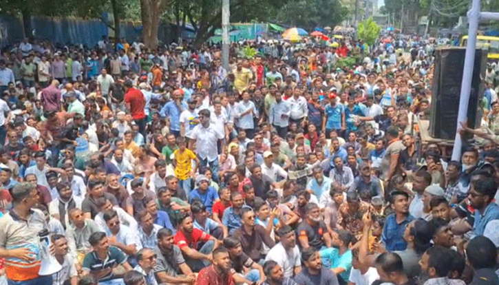 লাগাতার কর্মসূচিতে অবরুদ্ধ নগর ভবন, নাগরিক সেবা বন্ধ লাগাতার কর্মসূচিতে অবরুদ্ধ নগর ভবন, নাগরিক সেবা বন্ধ