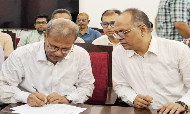 জবির নতুন উপাচার্যের যোগদান জবির নতুন উপাচার্যের যোগদান