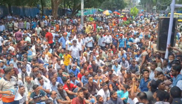 লাগাতার কর্মসূচিতে অবরুদ্ধ নগর ভবন, নাগরিক সেবা বন্ধ