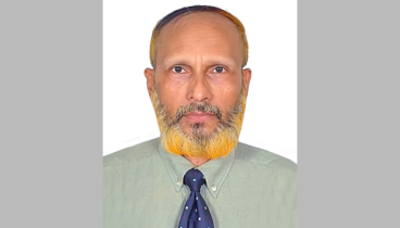 শিক্ষকের সঙ্গে ম্যাজিস্ট্রেটের এ কেমন আচরণ!