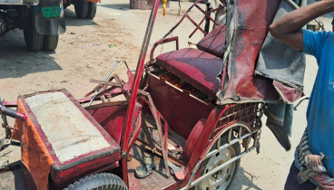 রাজশাহীতে বাস-অটোরিকশা সংঘর্ষে নারী নিহত, শিশুসহ আহত ৪
