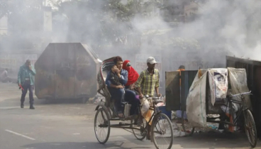 অস্বাস্থ্যকর আজ ঢাকার বায়ু