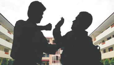 শিক্ষাঙ্গনে আত্মবিনাশের পদধ্বনি
