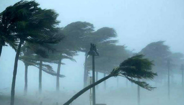দেশের ১৭ জেলায় ৬০ কিমি বেগে ঝড়ের শঙ্কা