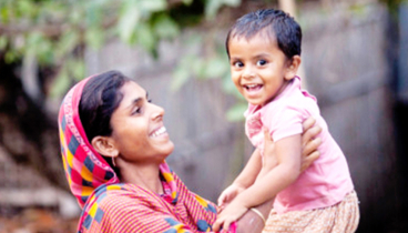 ‘মধুর আমার মায়ের হাসি’