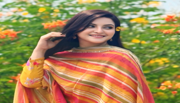 এই, মেয়েদের বাজার কী— বর্ষাকে ধুয়ে দিলেন পরীমণি