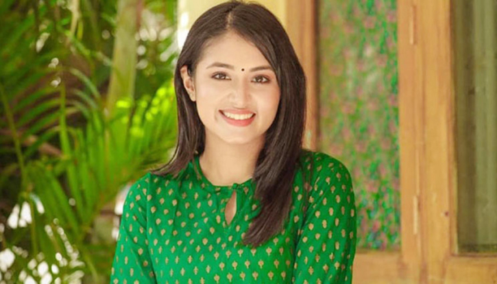 ভারতের সিনেমা থেকে সরে এলেন তাসনিয়া ফারিণ ভারতের সিনেমা থেকে সরে এলেন তাসনিয়া ফারিণ