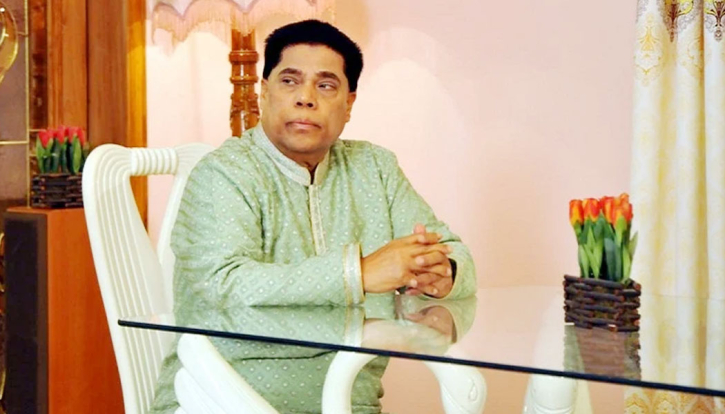 এবার বাংলার সঙ্গে হিন্দি গানও গাইবেন ড. মাহফুজুর রহমান এবার বাংলার সঙ্গে হিন্দি গানও গাইবেন ড. মাহফুজুর রহমান