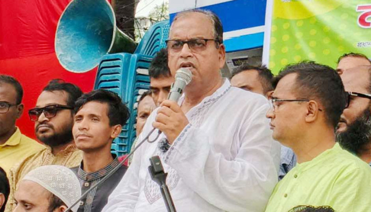 মানবিক করিডরের নামে দেশকে যুদ্ধের দিকে ঠেলে দেবেন না : দুদু মানবিক করিডরের নামে দেশকে যুদ্ধের দিকে ঠেলে দেবেন না : দুদু