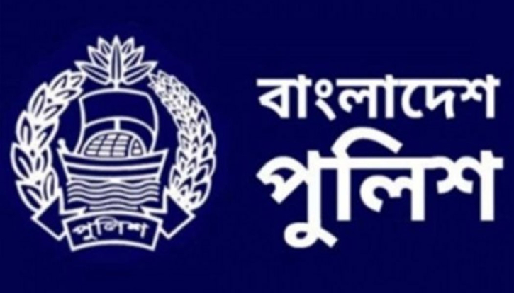 আইন নিজের হাতে তুলে নিলে কঠোর ব্যবস্থার হুঁশিয়ারি পুলিশের আইন নিজের হাতে তুলে নিলে কঠোর ব্যবস্থার হুঁশিয়ারি পুলিশের